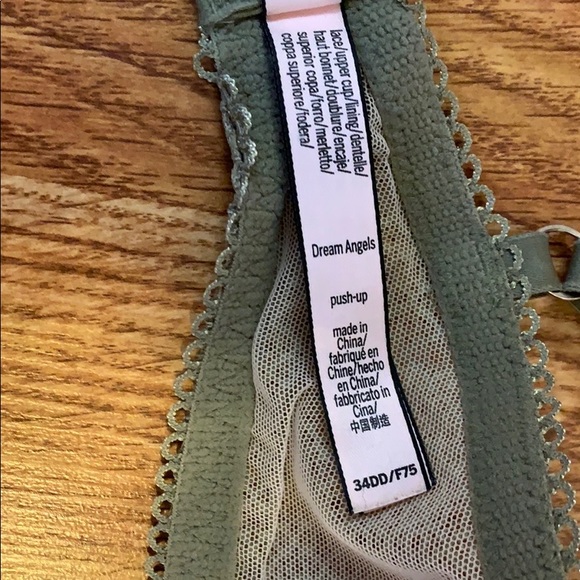 New Victoria’s Secret Dream Angels Push Up - Picture 4 of 7